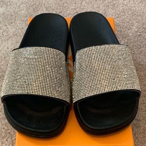 New Simmi Shoes rhinestone Slides